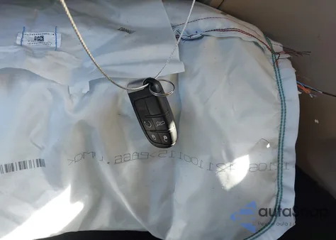 2022 Jeep Grand Cherokee Wk Laredo E 4X4 из США, поврежденный, VIN 1C4RJFAG3NC110856